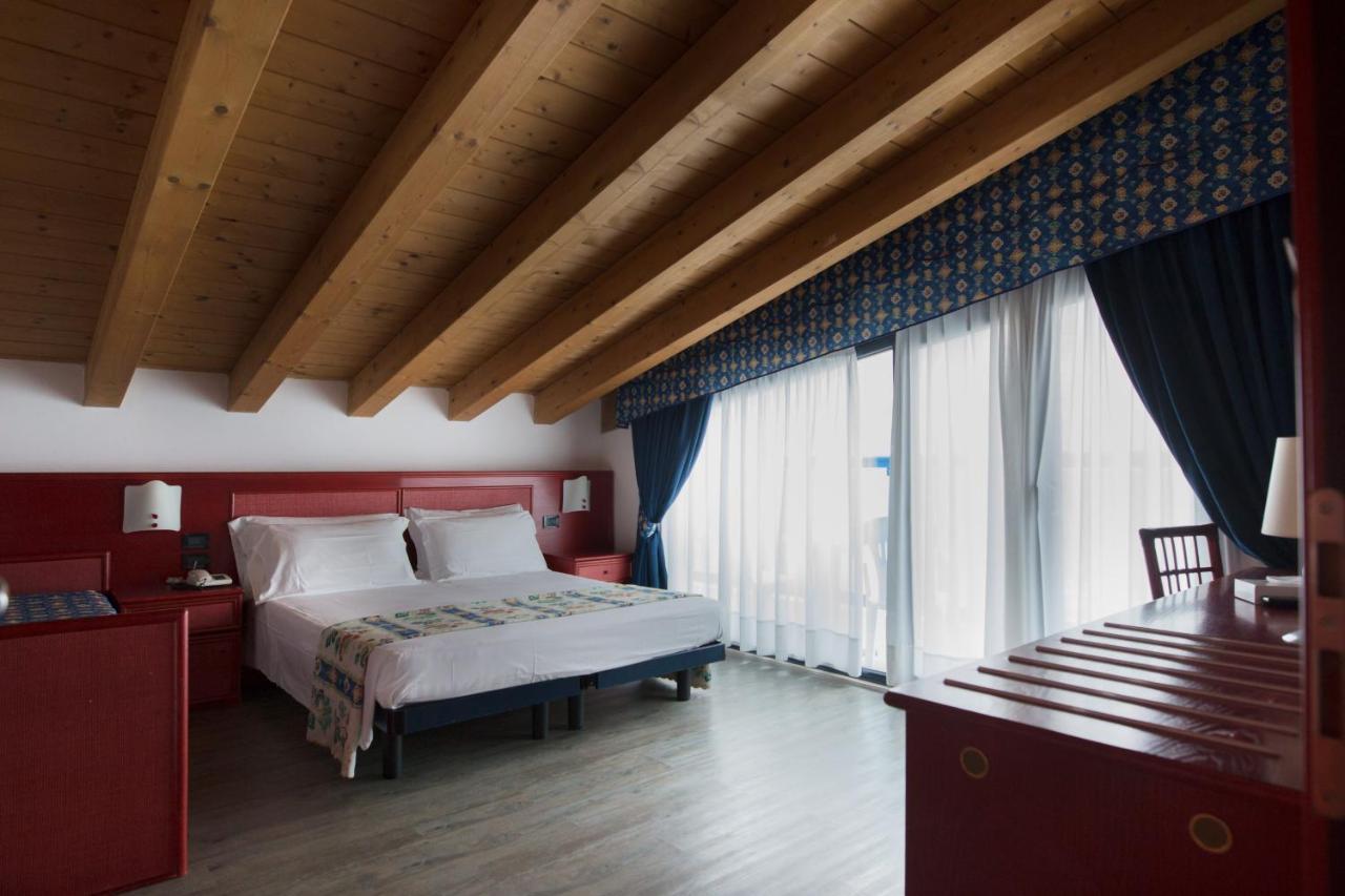 Hotel Brioni Mare Lido di Jesolo Bagian luar foto