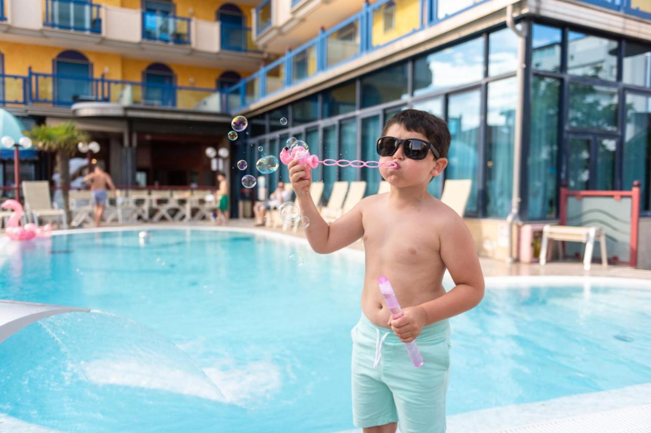 Hotel Brioni Mare Lido di Jesolo Bagian luar foto