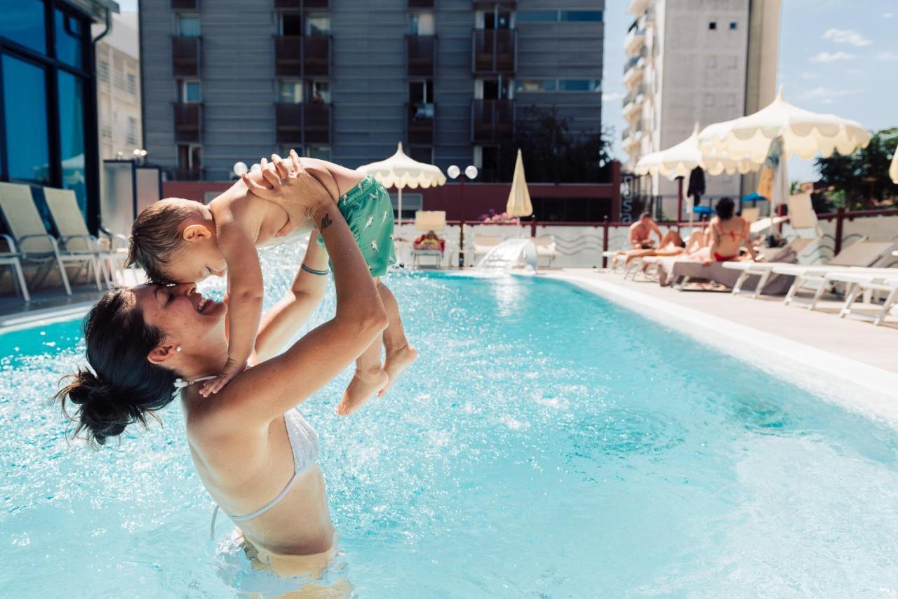 Hotel Brioni Mare Lido di Jesolo Bagian luar foto
